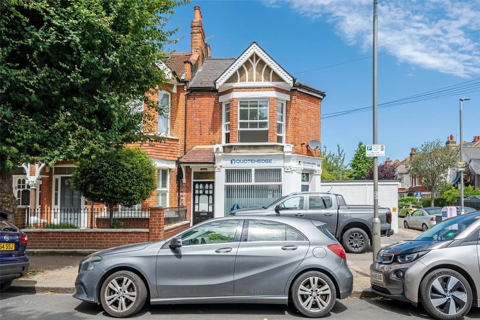 Flat Revelstoke Road in Greater London