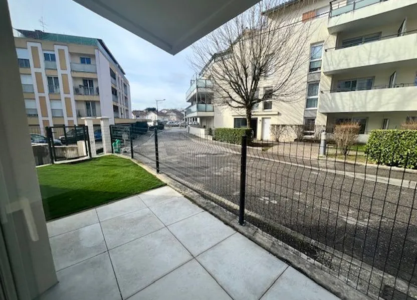 Flat Rue de l'Égalité in Meximieux