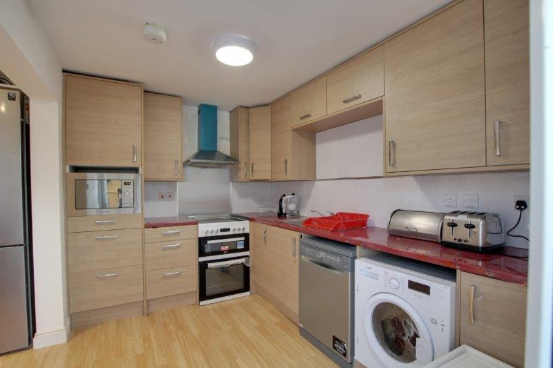 Room High Road in Basildon