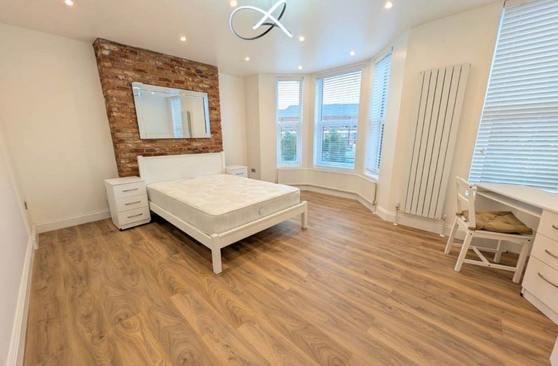 Room Moss Lane in Trafford