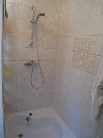 Room Chemin du Thor in Valensole
