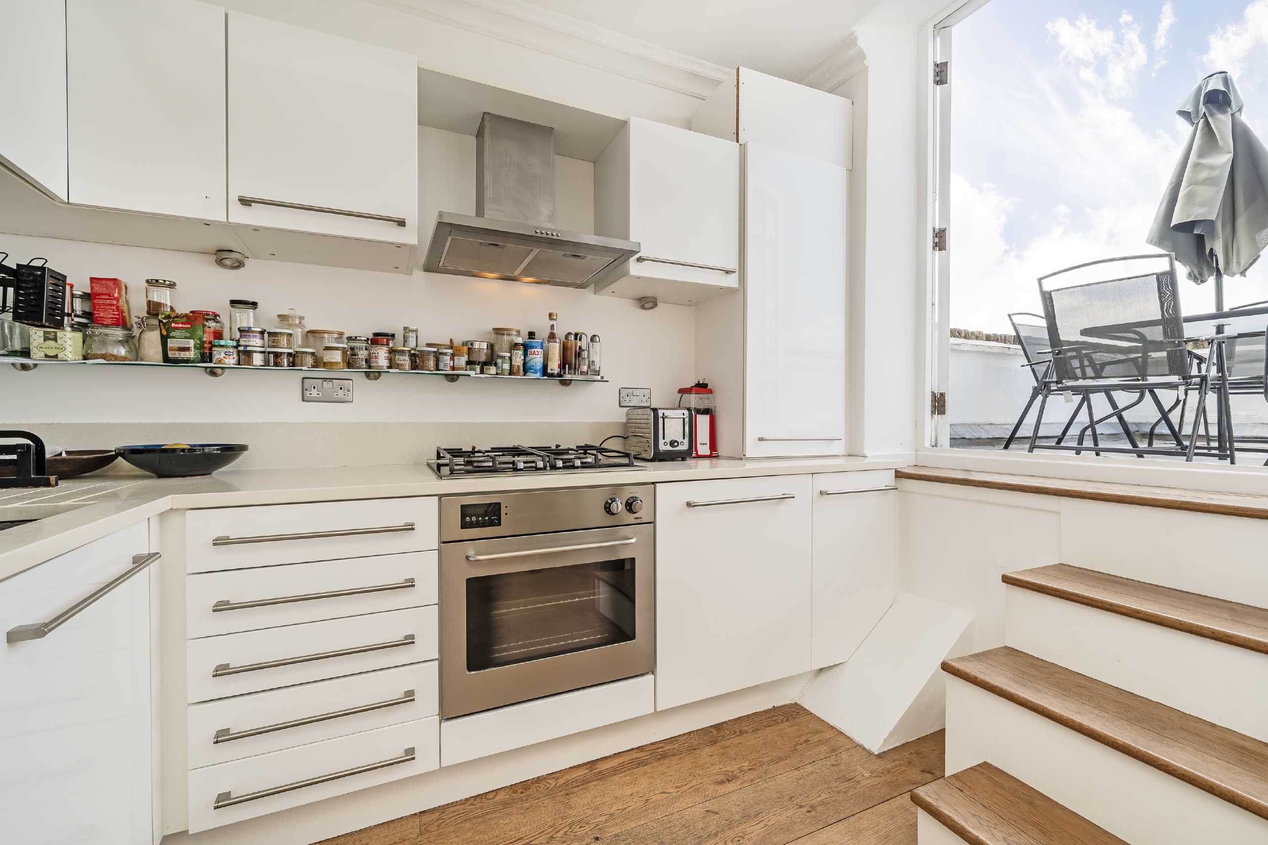 Flat Hereford Road in City of Westminster