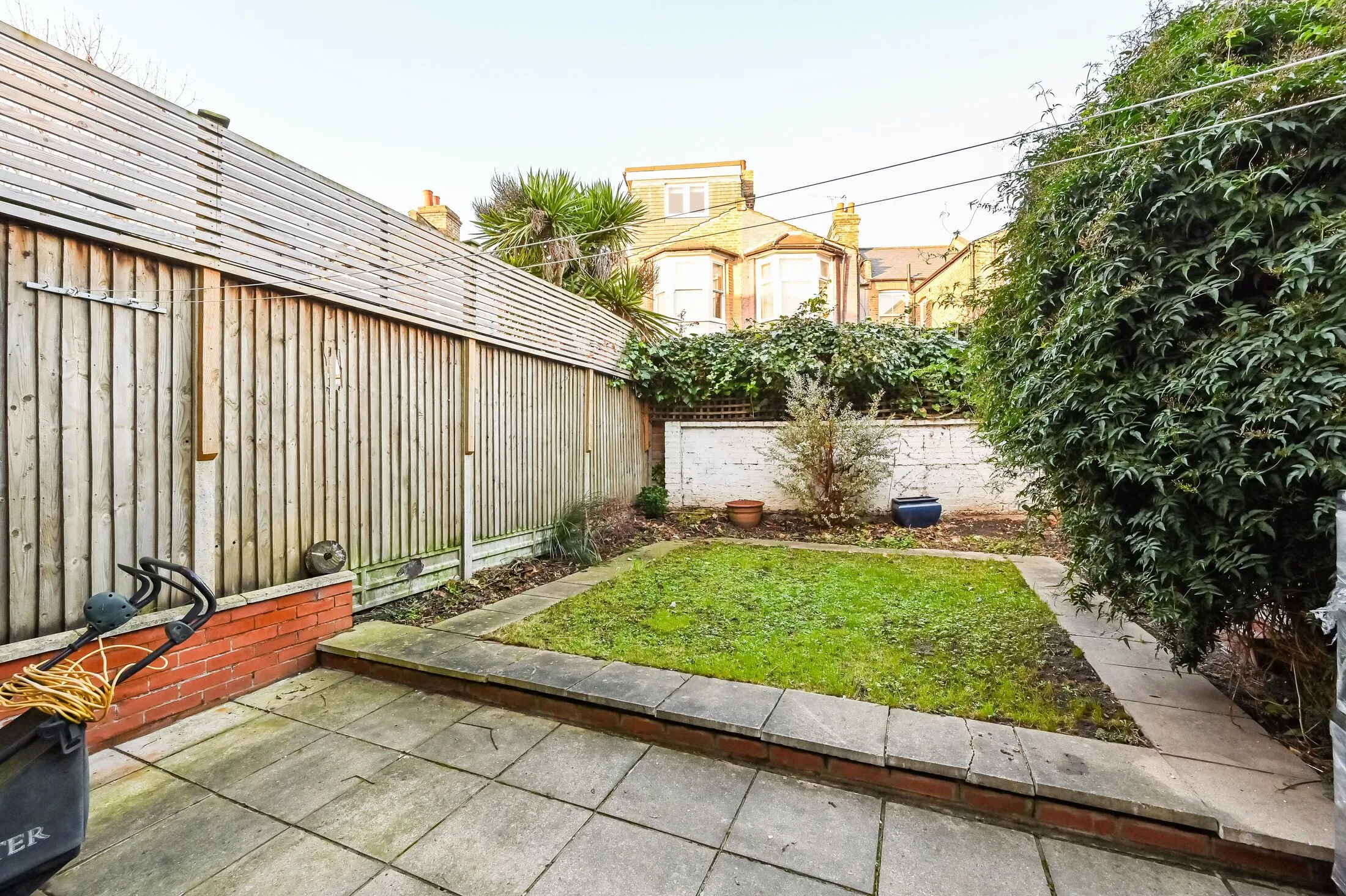 House Clonmell Road in Greater London