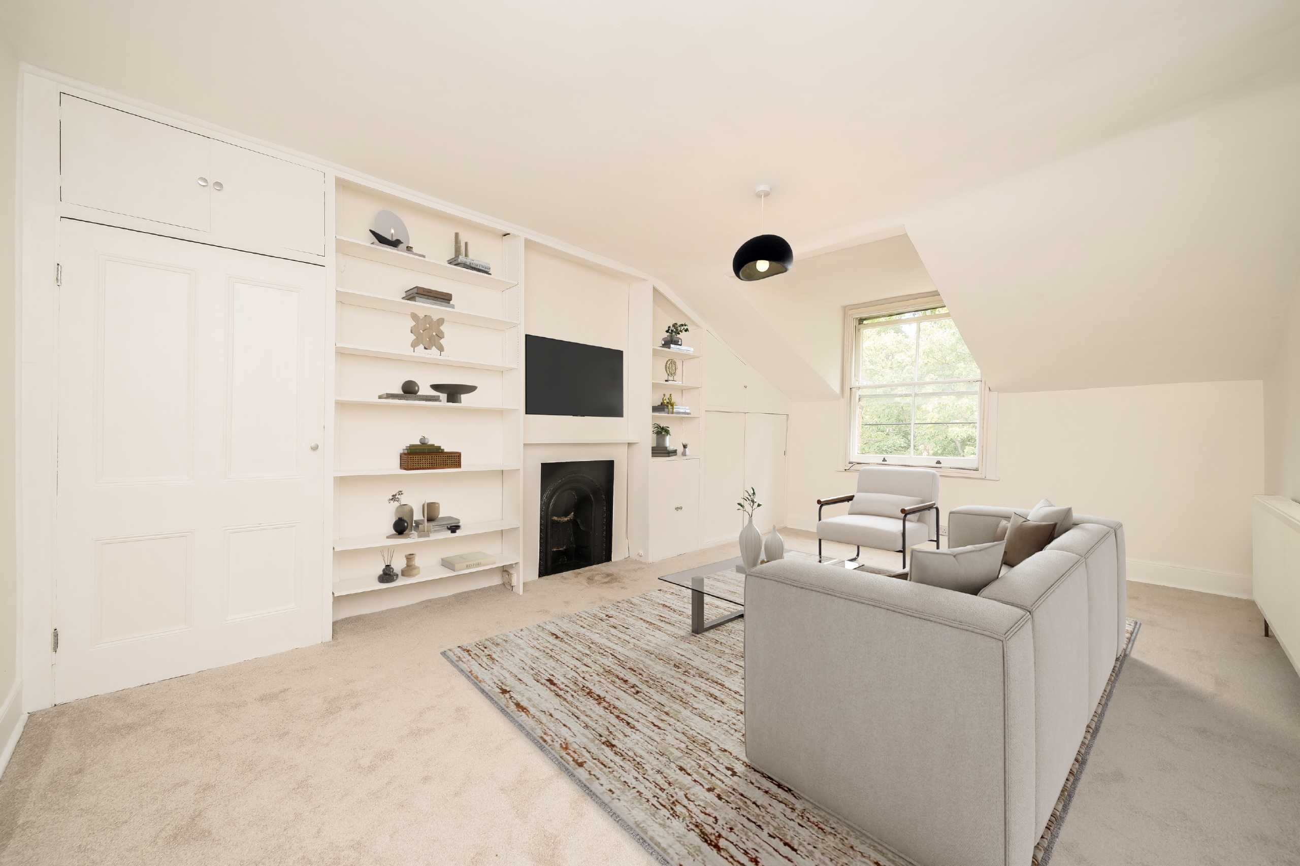 Flat Holland Road in Greater London