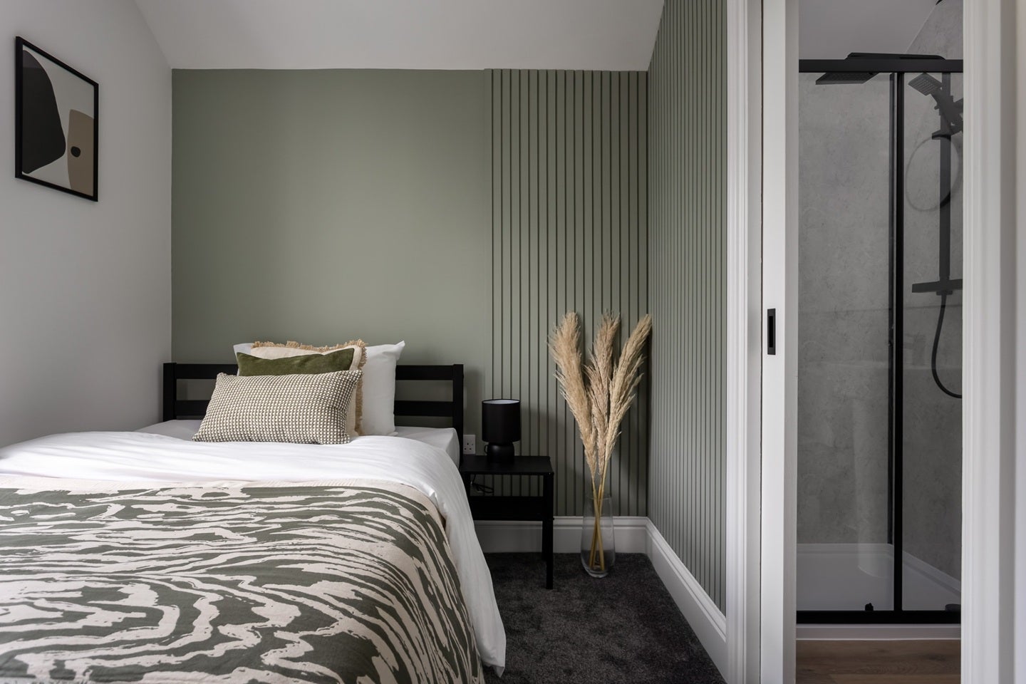 Room Calton Road in Gloucester