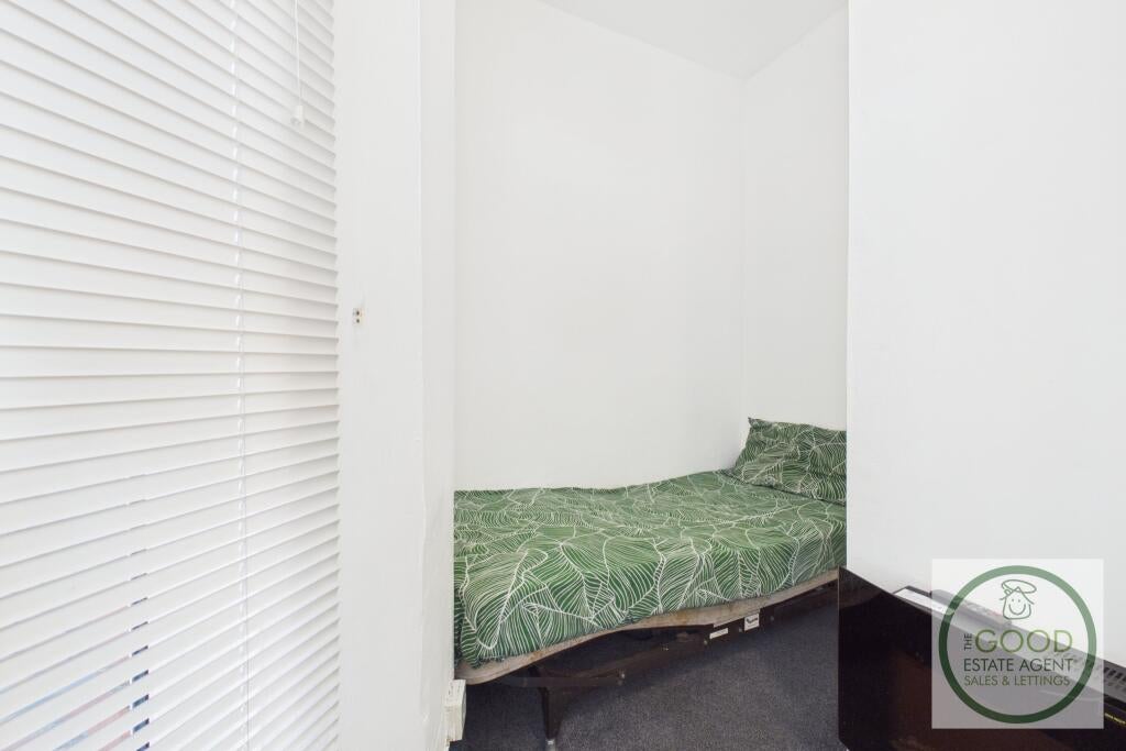 Flat Coxon Street in Sunderland