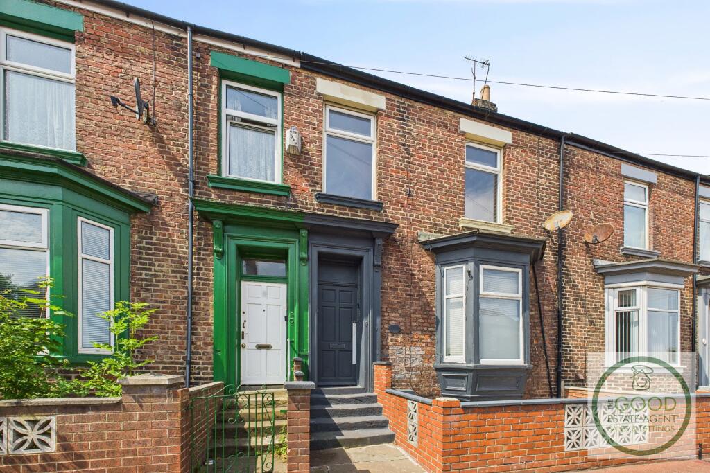 Flat Coxon Street in Sunderland