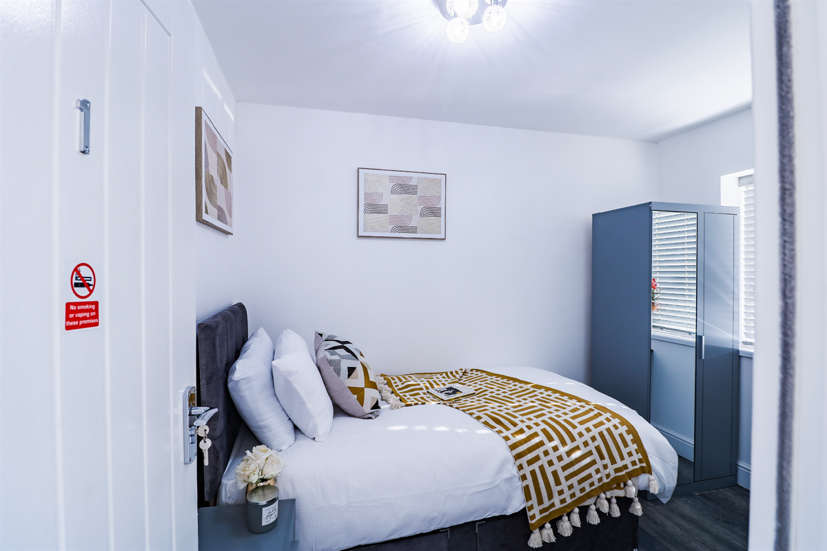 Room Carlton Road in Boston