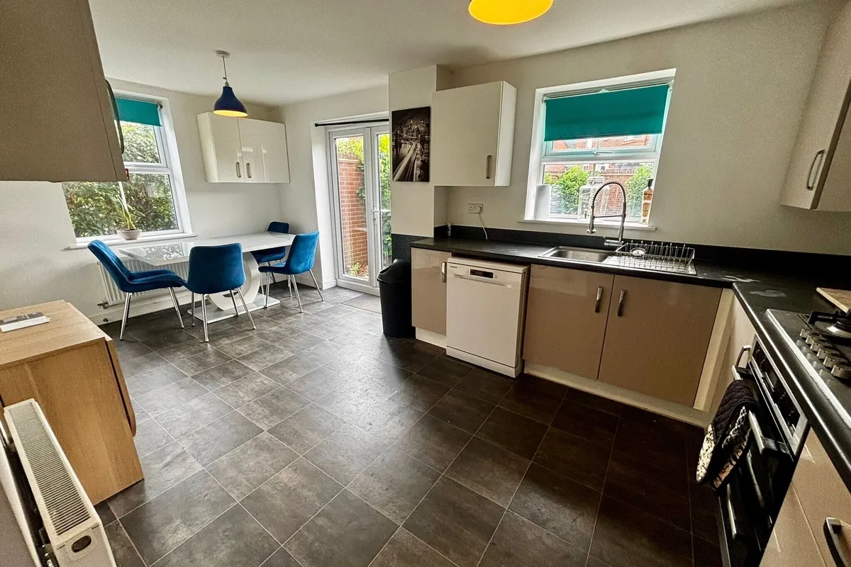 House Siskin Close in Winsford