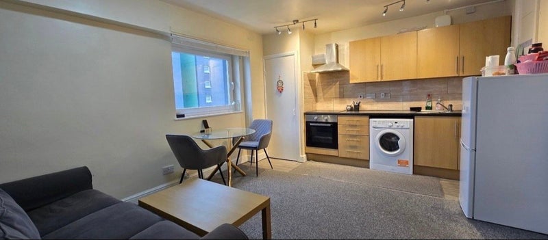 Room Lovell Park Hill in Leeds