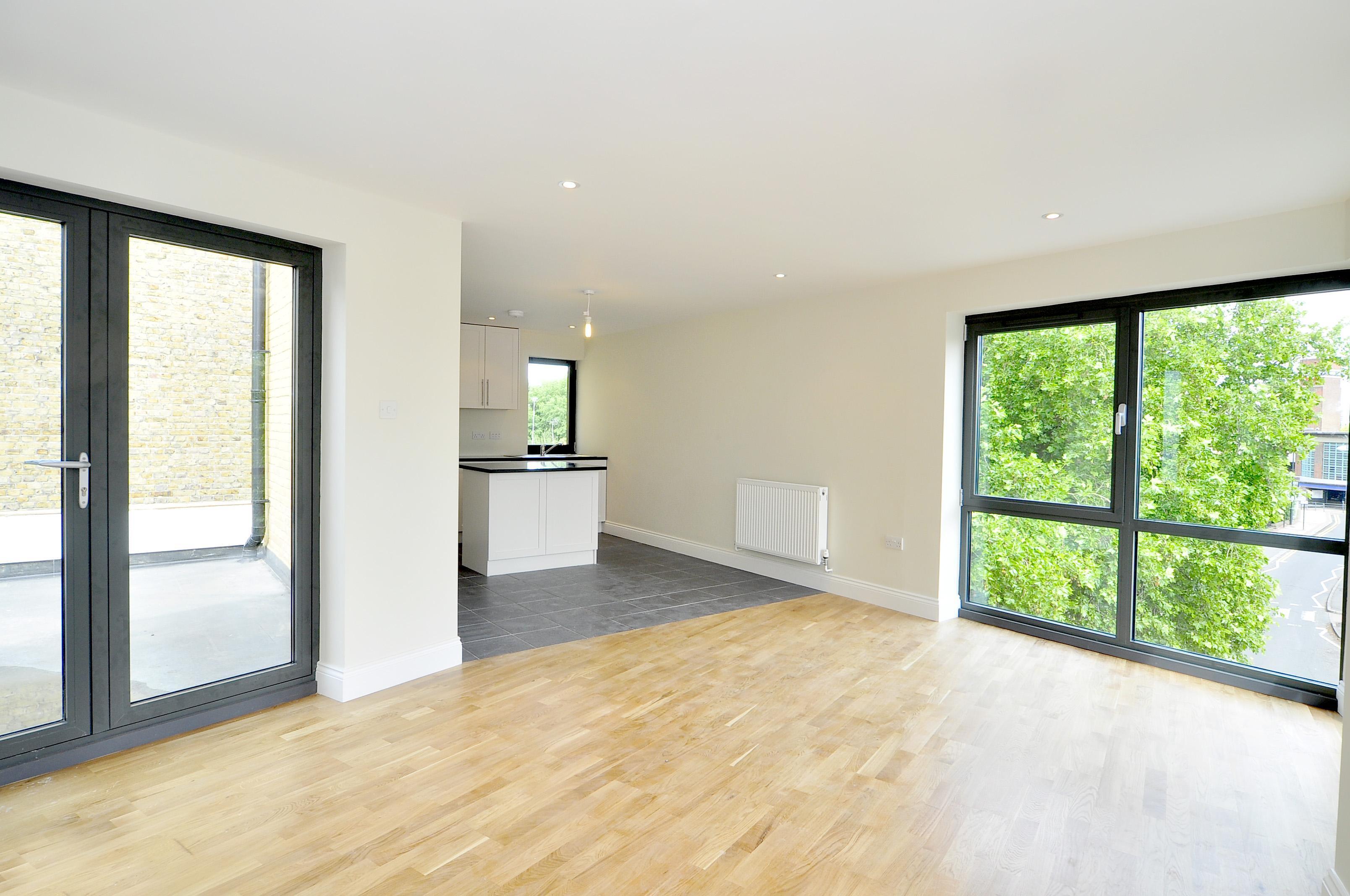 Flat Acton Lane in Greater London