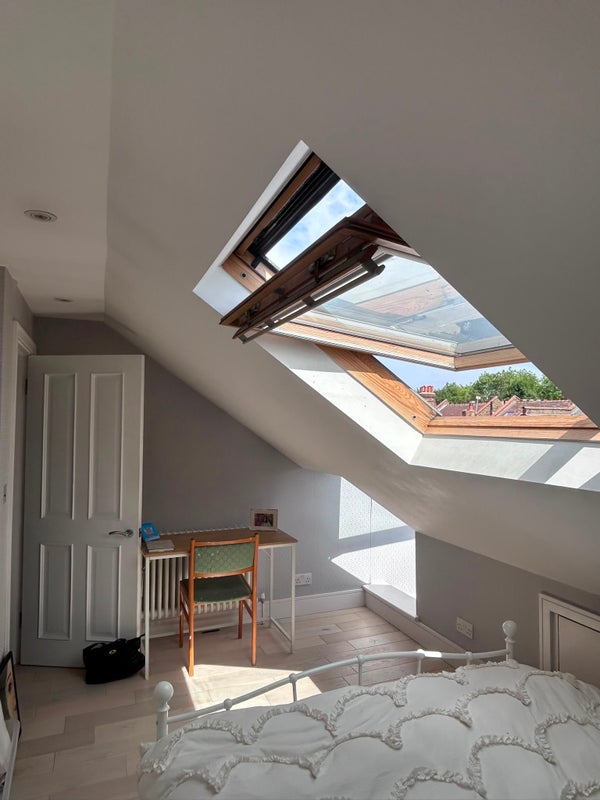 Room Stanton Road in Greater London