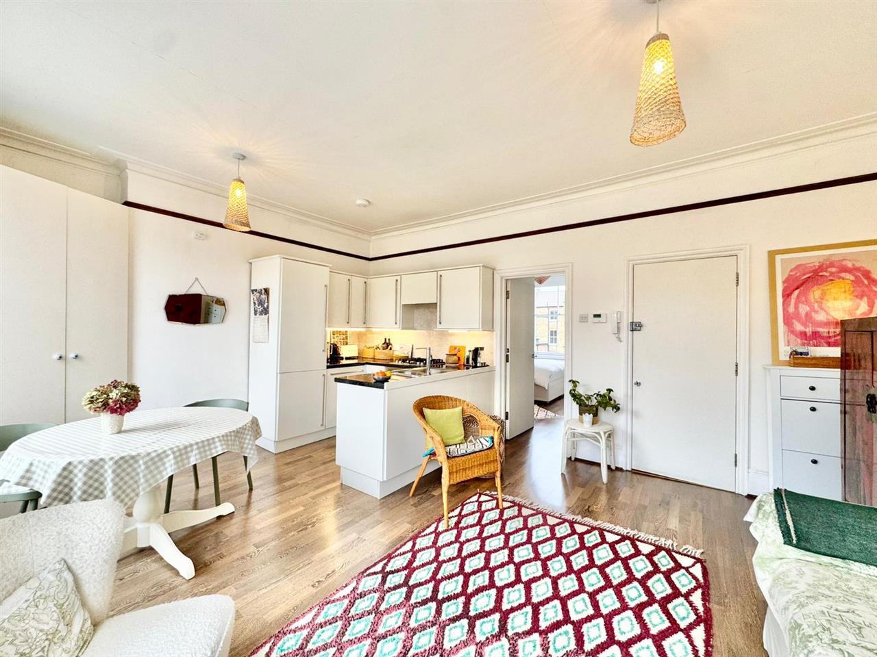 Flat Tufnell Park Road in Greater London