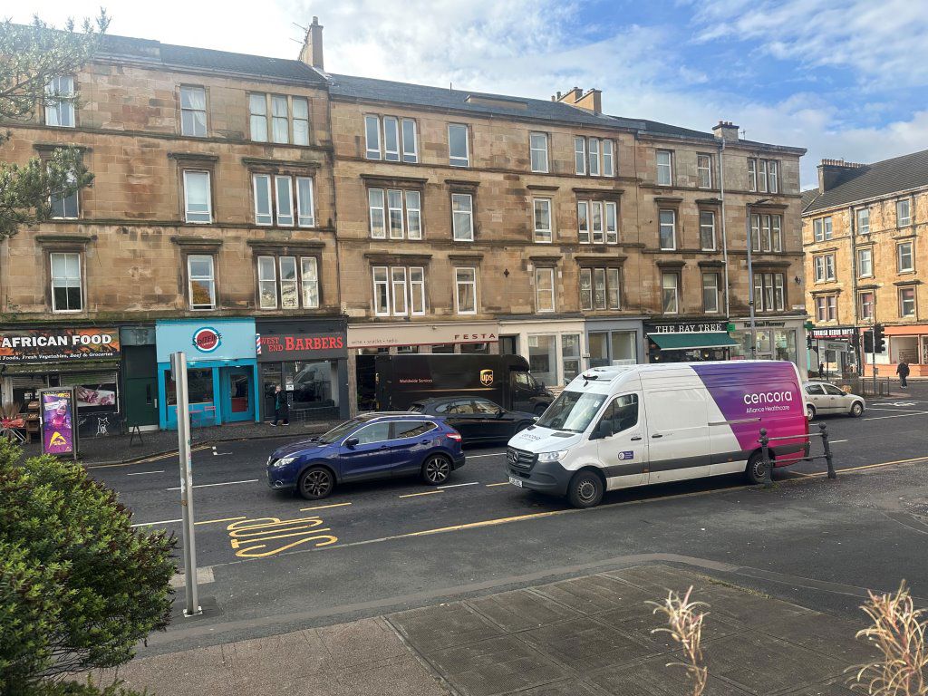 Flat Great Western Road in Glasgow