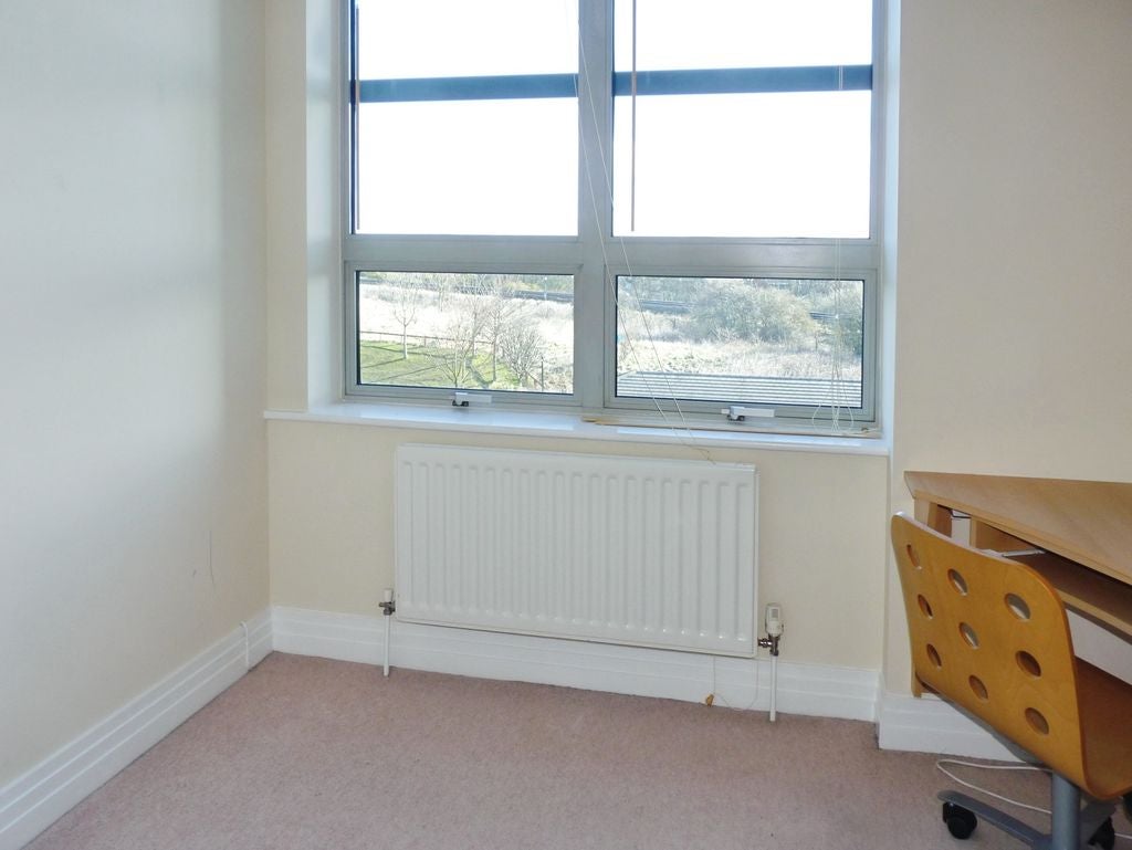 Flat The Oval in Woolsington