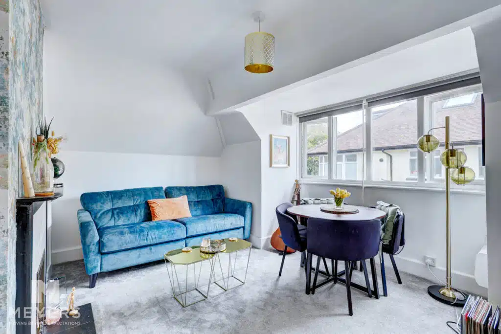 Flat Wentworth Avenue in Bournemouth