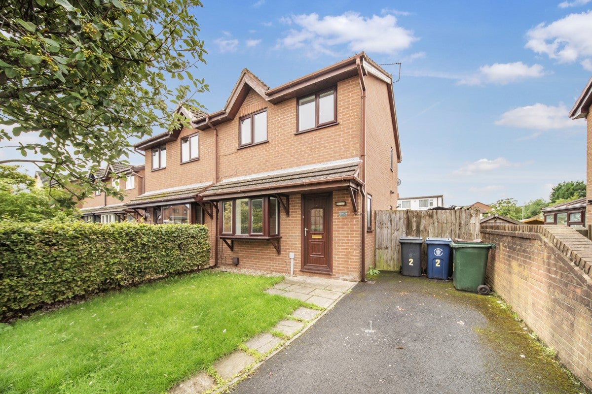 House Fairfield Close in West Lancashire