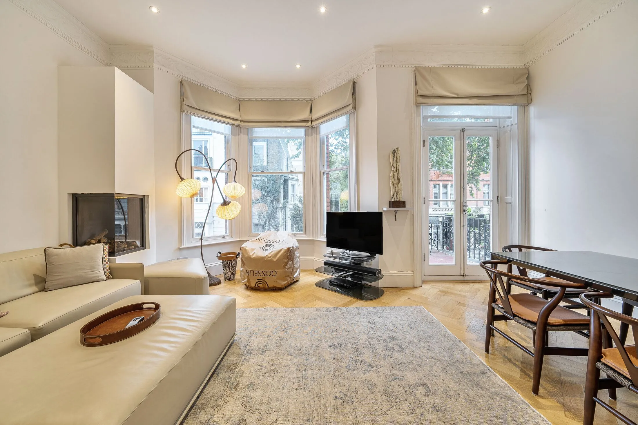 Flat Ashburn Place in Greater London
