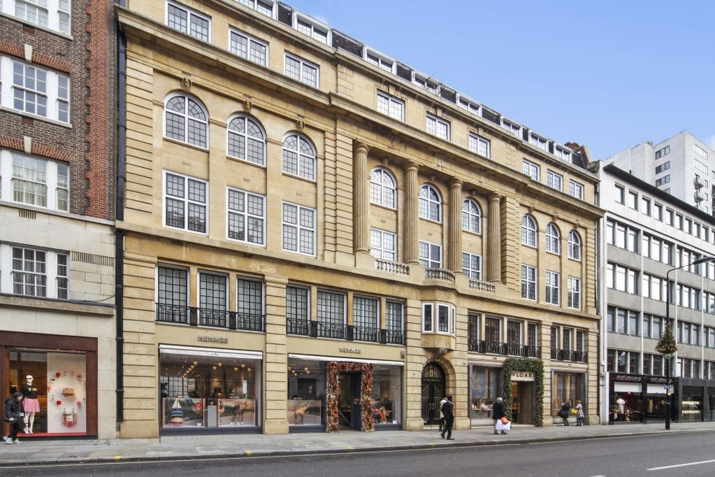 Flat Sloane Street in Greater London
