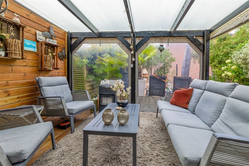 Tussenwoning te koop: De Reede 56, Veendam