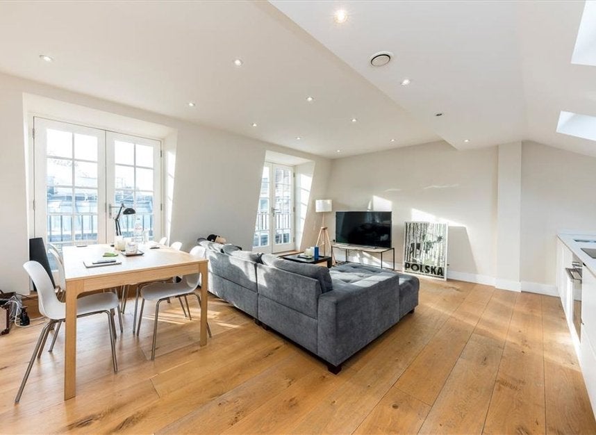 Flat Oxford Street in City of Westminster