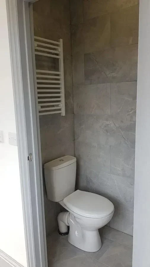 Flat Merlin Close in Greater London