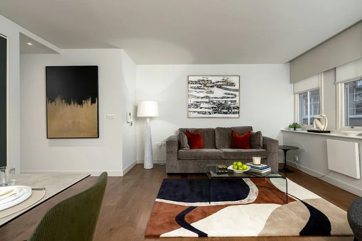 Flat Steward Street in Greater London