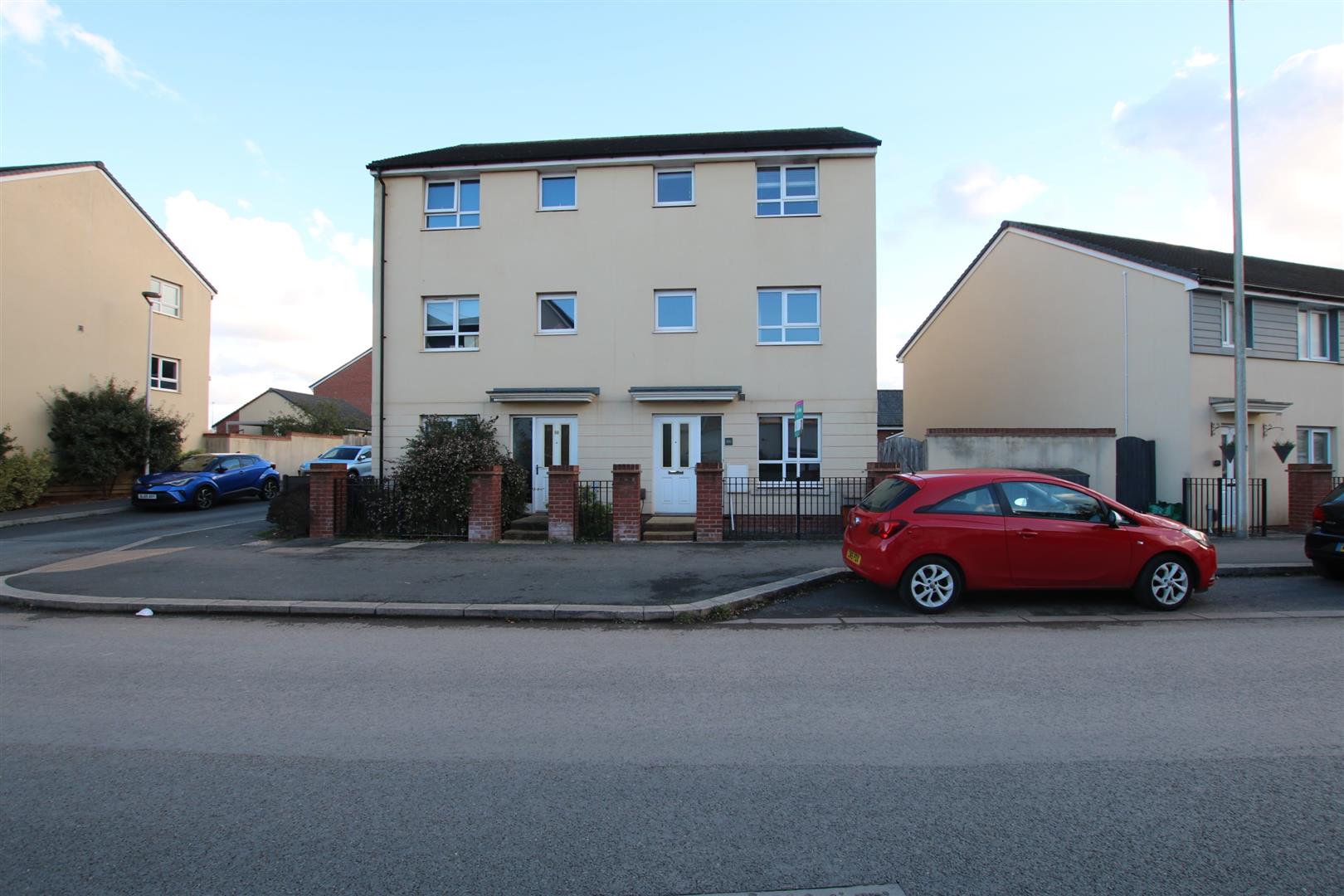House Tillhouse Road in Exeter