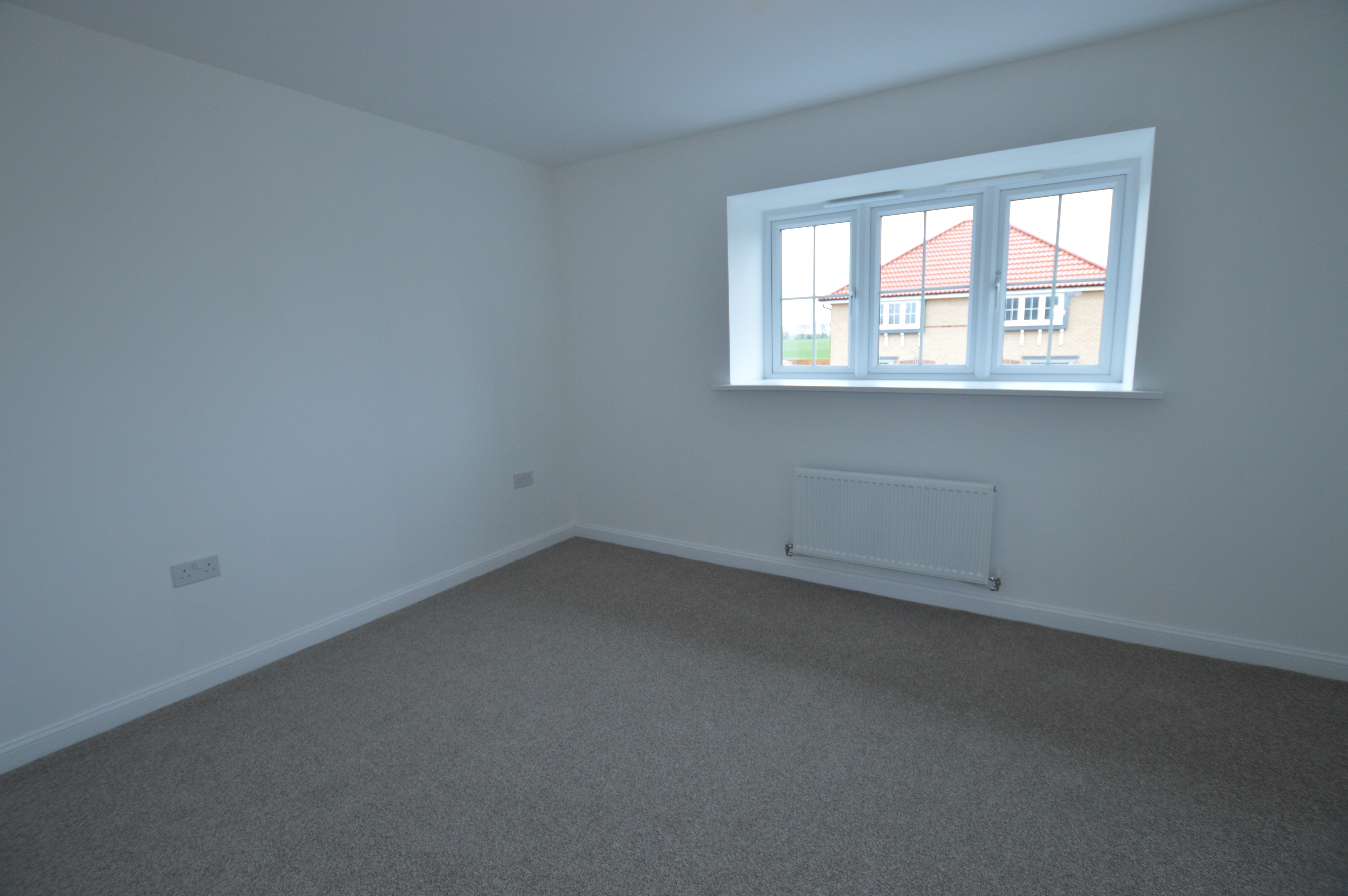 House Amber Close in Wakefield