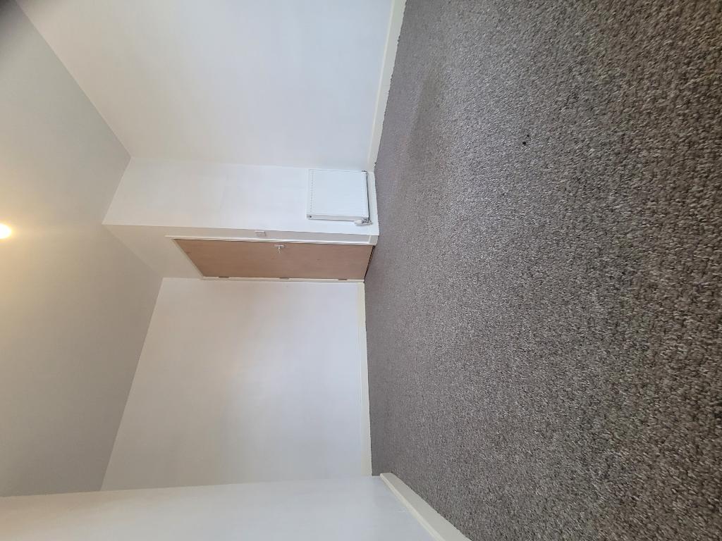 Flat Wellington Road South in Hazel Grove