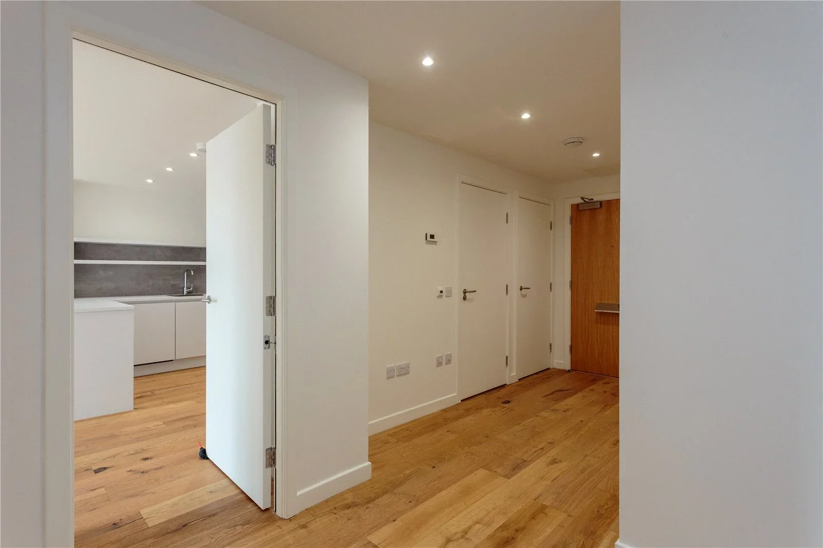 Flat Hughes Close in City of Edinburgh