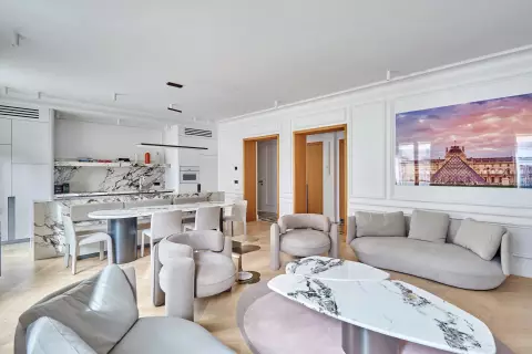 Appartement Avenue Montaigne à Paris