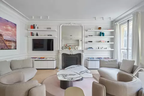 Appartement Avenue Montaigne à Paris