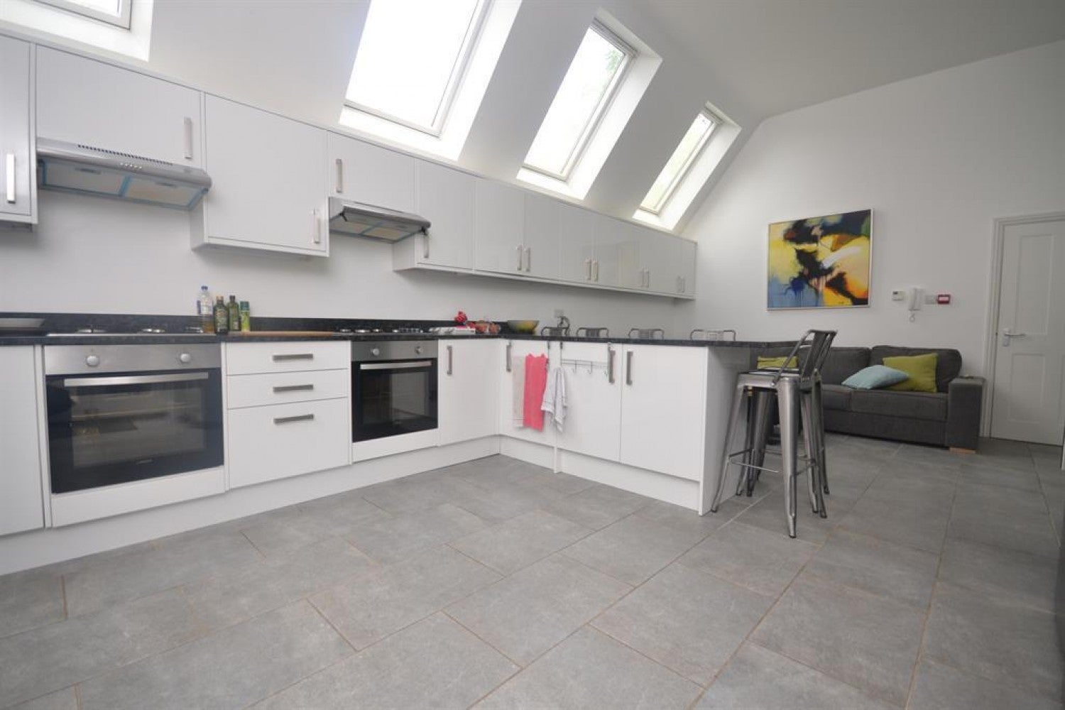 Flat Redlands Road in Reading