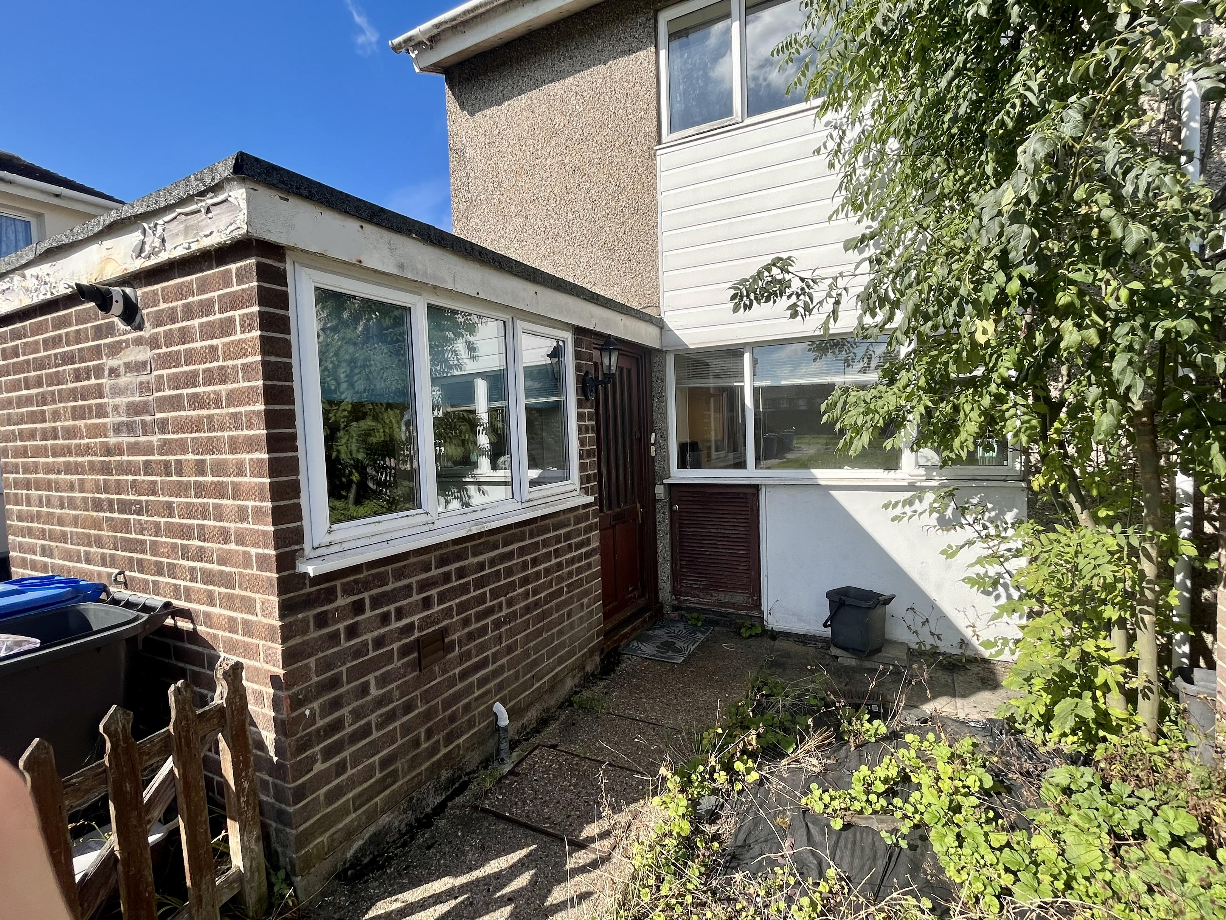 House Knowland Grove in Norwich