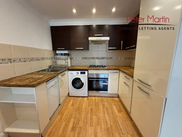 Flat Portsdown Mews in Greater London