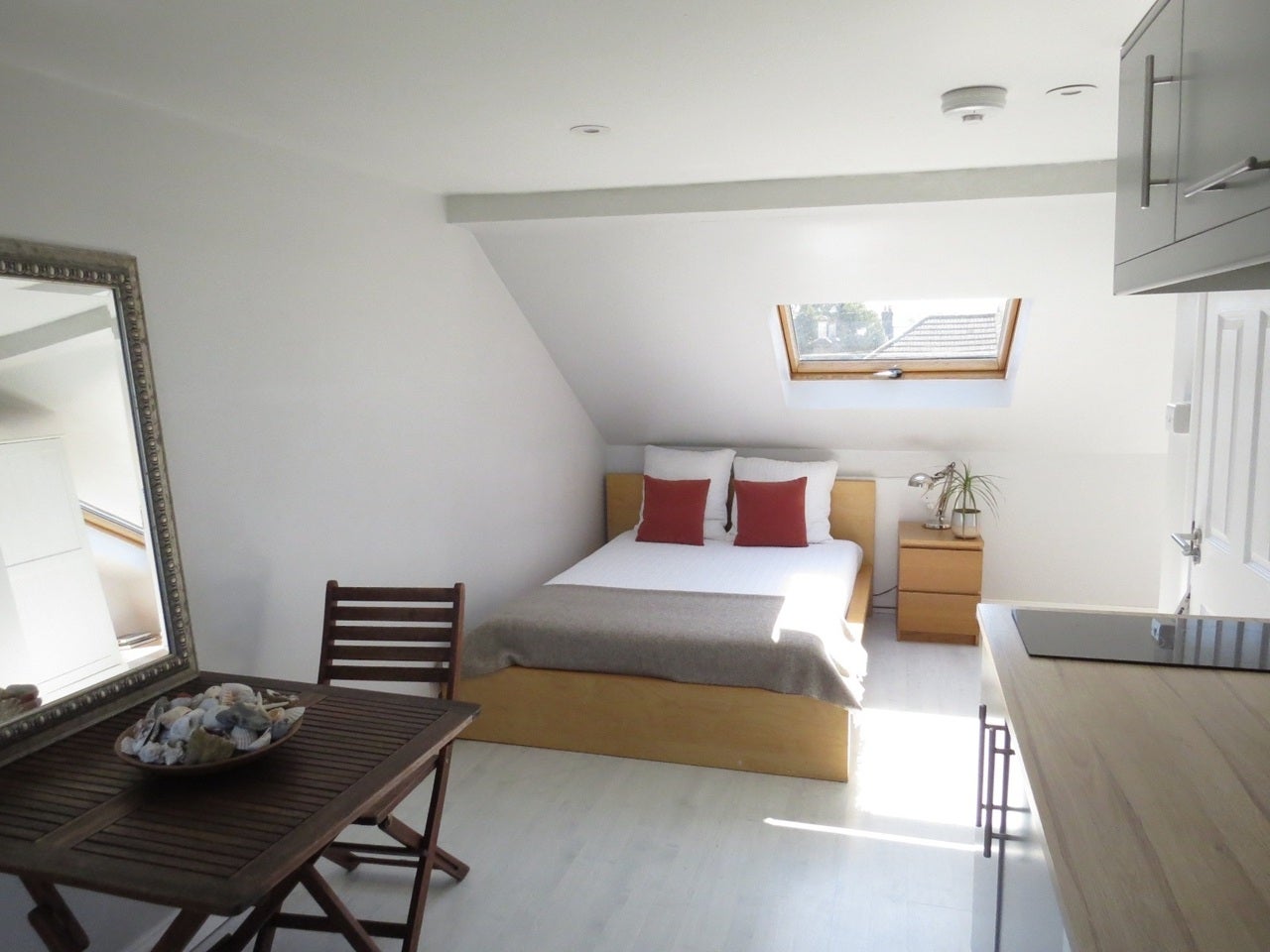 Room Glenfarg Road in Greater London