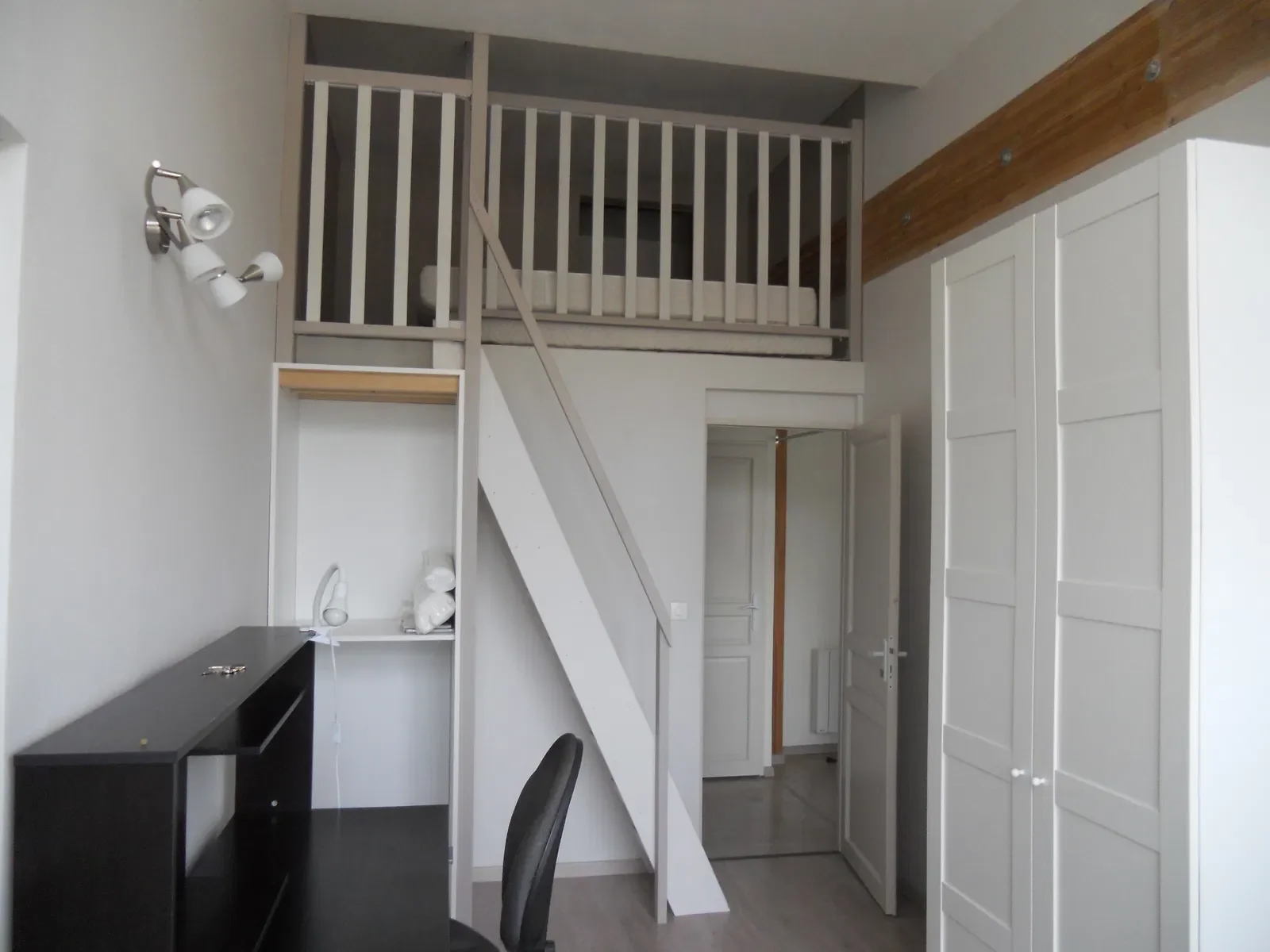Room Escalier des Géants in Grenoble