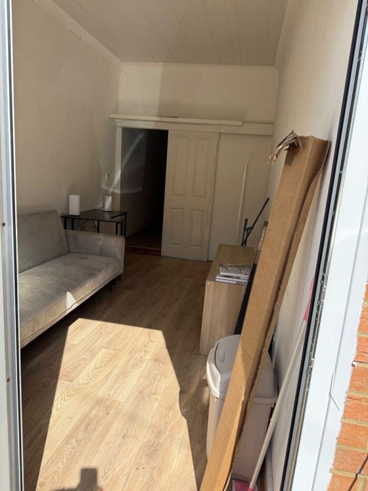 Flat Sheringham Avenue in Greater London