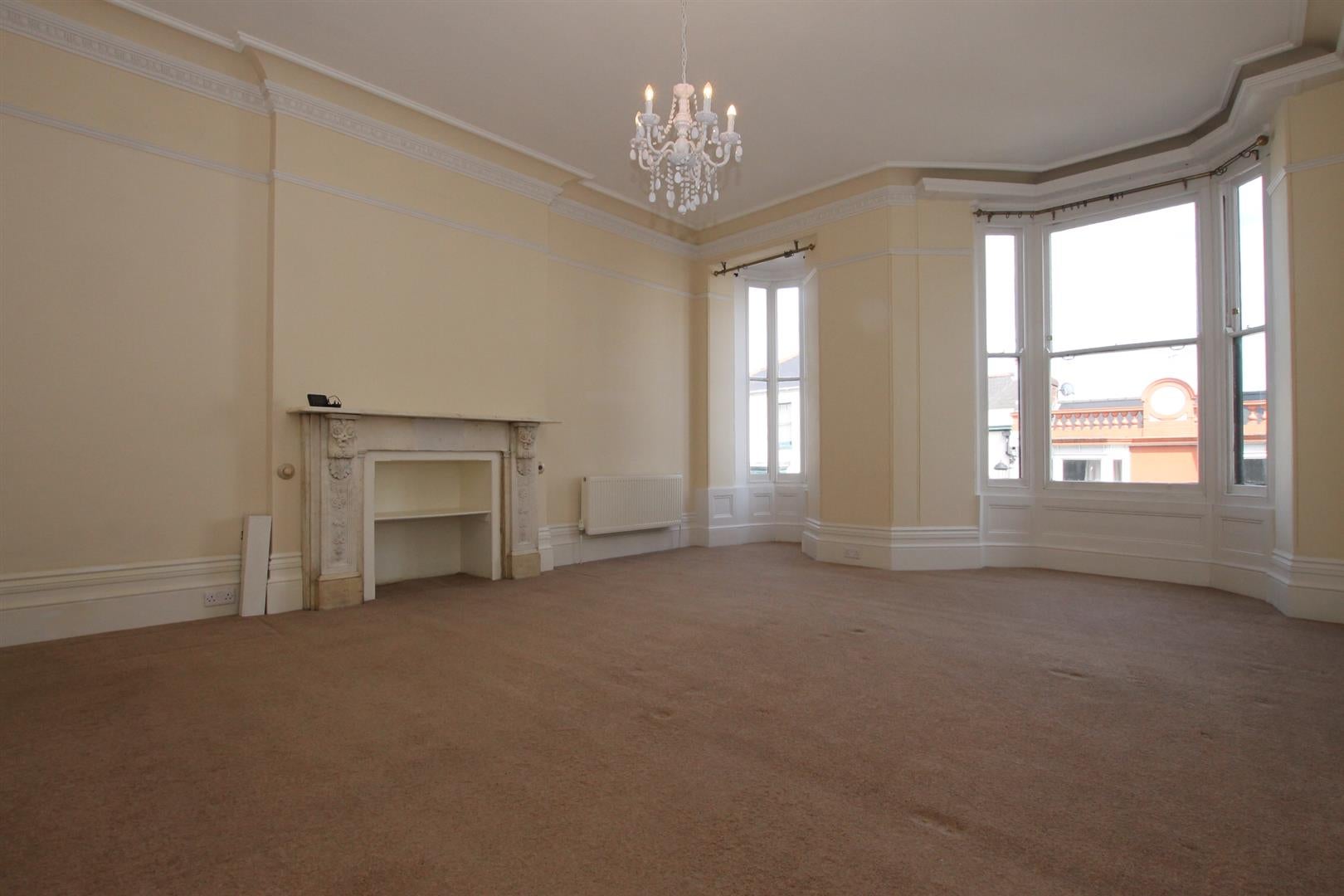 Flat Union Street in Ryde