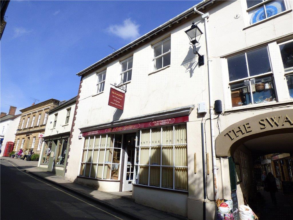 Flat Swan Yard in Sherborne