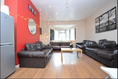 Flat North Grange Mount in Leeds