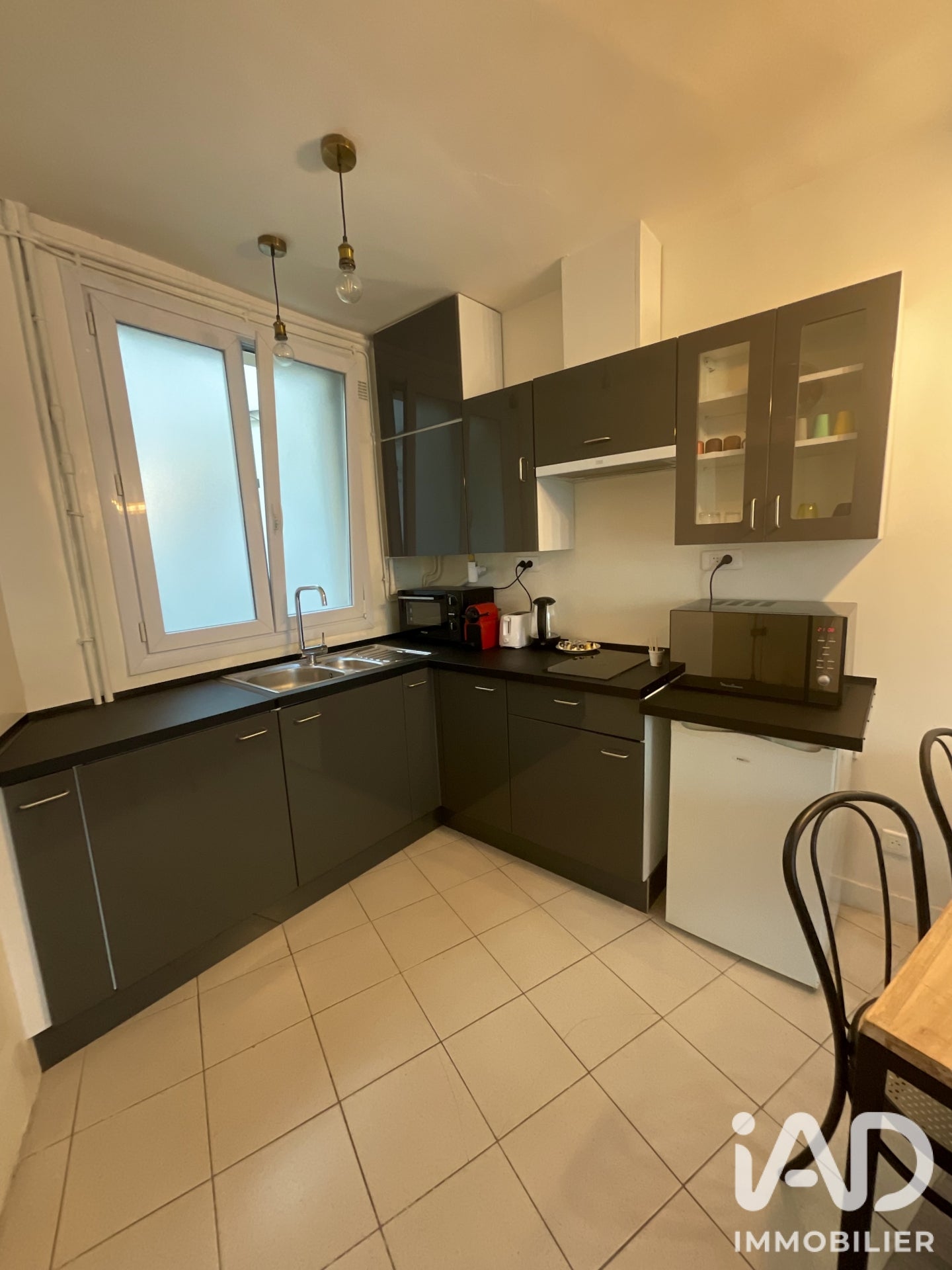 Appartement Rue Louis Blanc à Paris