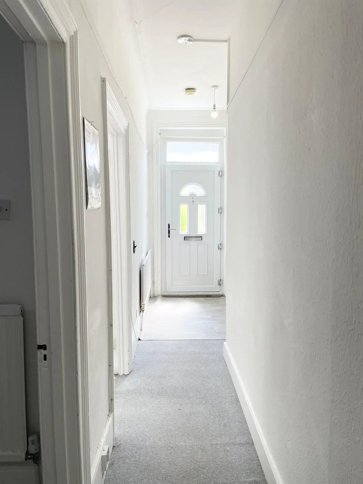 Flat Canning Crescent in Greater London