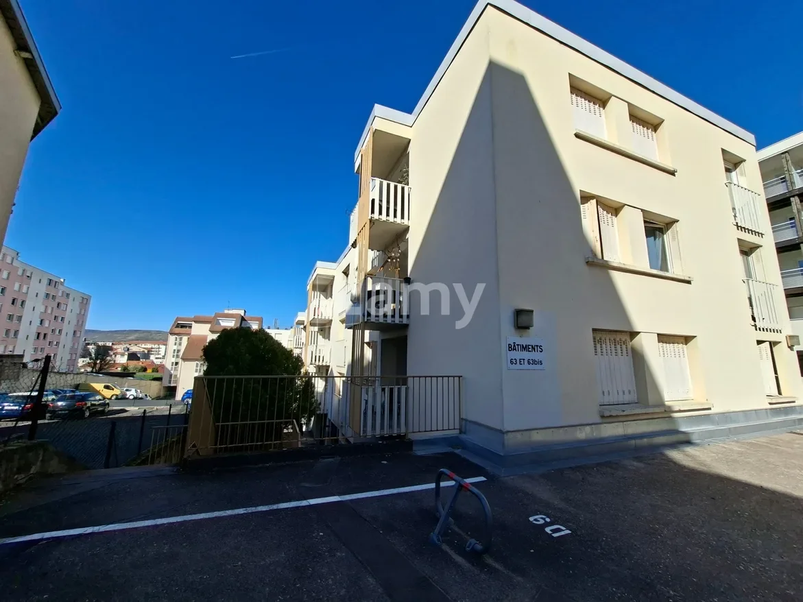 Flat Rue Proudhon in Clermont-Ferrand