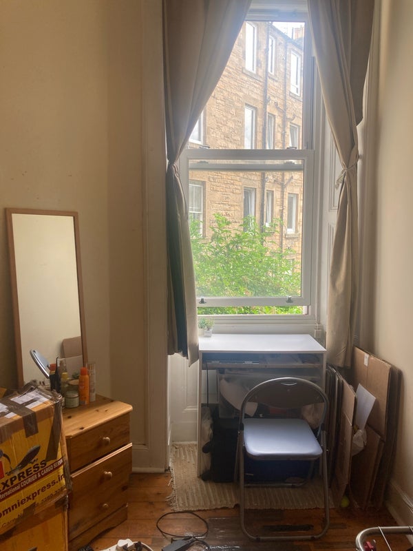 Room Polwarth Crescent in City of Edinburgh