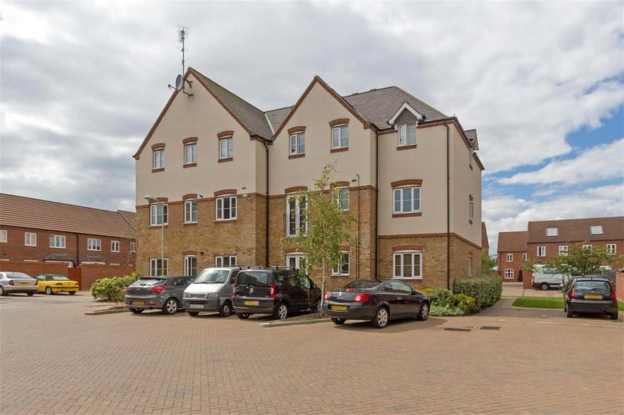 Flat Abelyn Avenue in Sittingbourne
