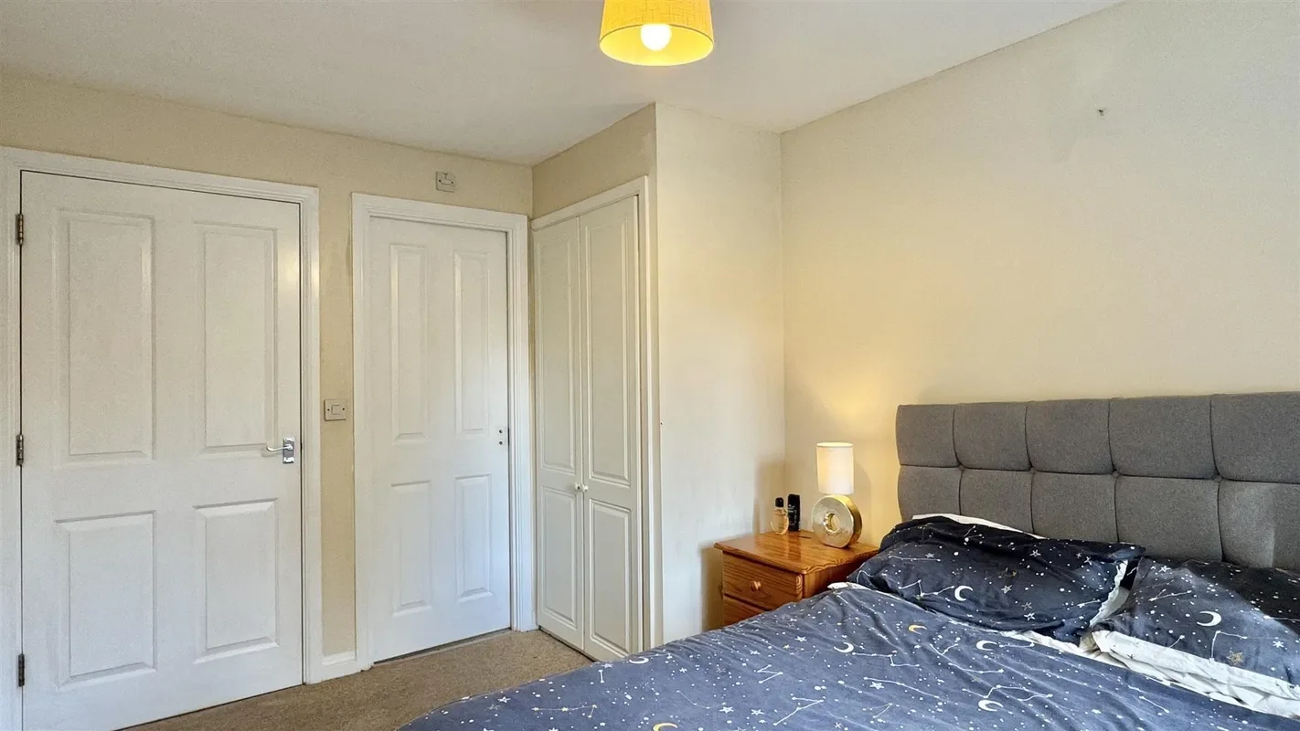 Flat Dorian Road in Bristol