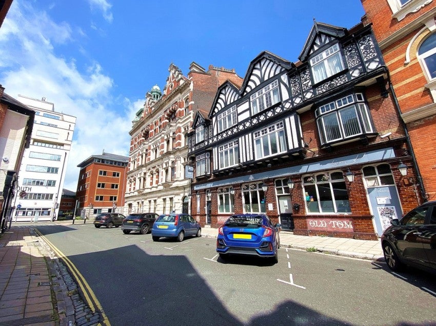 Flat St Edward's Road in Portsmouth