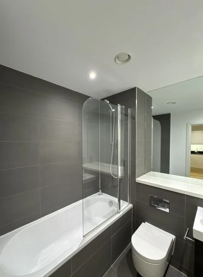 Flat Warren Road in Cheadle Hulme